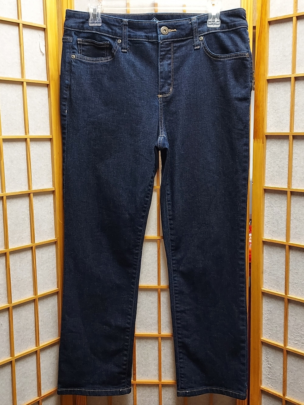 👖 St John's Bay Dark Wash Crop Jeans Womens 10 Short Juniors 11